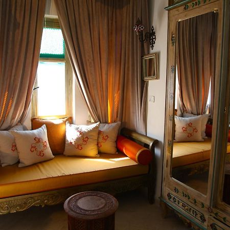 El Patio Courtyard House Hotel Tunis Buitenkant foto